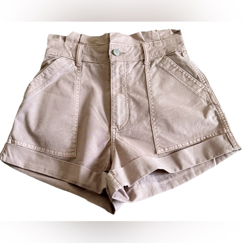 ABERCROMBIE & FITCH Dusty Pink High Rise Cuffed Summer Shorts XS  Waist: 27”